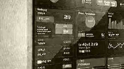 Trade.xyz's Weekend Price Signals: Innovation or Information Trap?