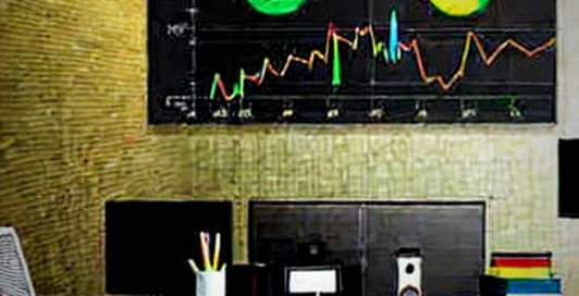 MSTR's Volume Surge: A Signal of Integration or a Precursor to Volatility?